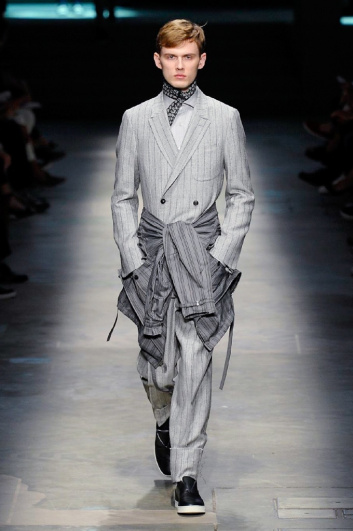 Fotoservizio/SS 2015/MEN/ERMENEGILDO ZEGNA/DP2/5