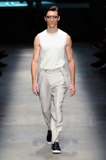 Fotoservizio/SS 2015/MEN/ERMENEGILDO ZEGNA/DP2/7