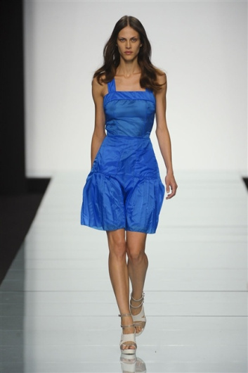 Fotoservizio/SS 2012/WOMEN/ANTEPRIMA/3