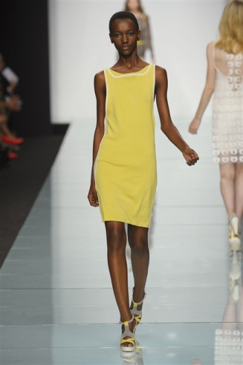 Fotoservizio/SS 2012/WOMEN/ANTEPRIMA/8