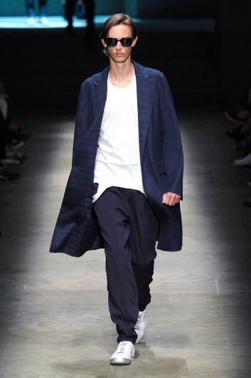Fotoservizio/SS 2015/MEN/ERMENEGILDO ZEGNA/DP2/1