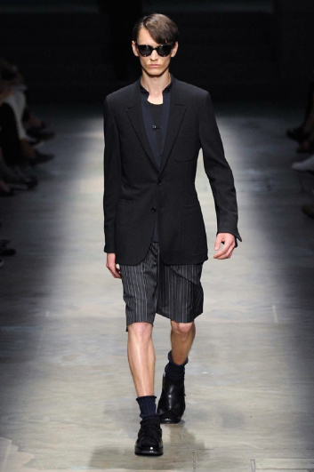 Fotoservizio/SS 2015/MEN/ERMENEGILDO ZEGNA/DP2/6