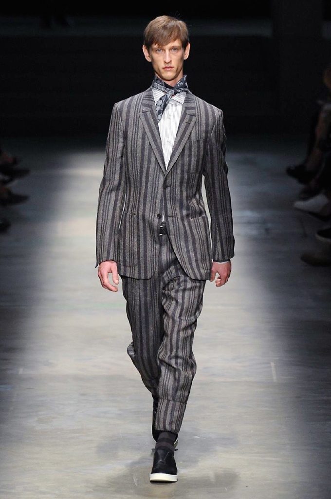 Fotoservizio/SS 2015/MEN/ERMENEGILDO ZEGNA/DP2/7