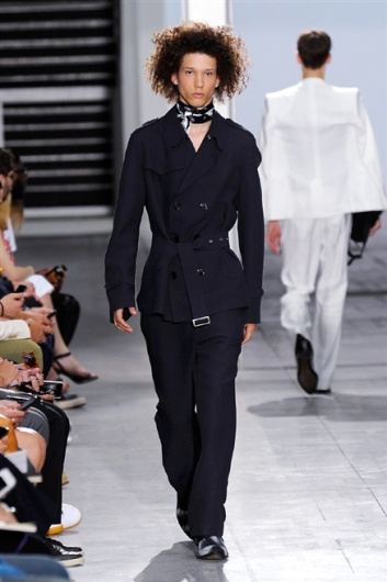 Fotoservizio/SS 2015/MEN/COSTUME NATIONAL HOMME/DP1/9