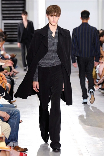 Fotoservizio/SS 2015/MEN/COSTUME NATIONAL HOMME/DP1/32