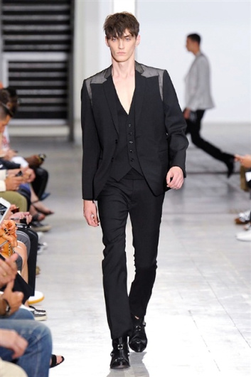 Fotoservizio/SS 2015/MEN/COSTUME NATIONAL HOMME/DP1/33