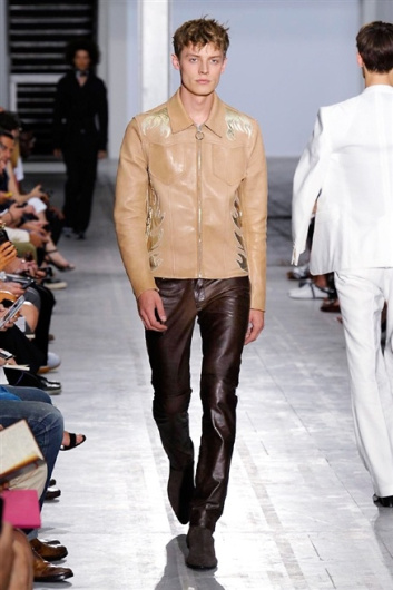 Fotoservizio/SS 2015/MEN/COSTUME NATIONAL HOMME/DP1/8