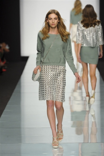 Fotoservizio/SS 2012/WOMEN/ANTEPRIMA/35