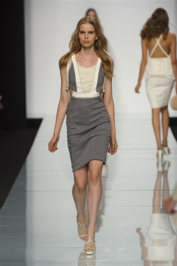 Fotoservizio/SS 2012/WOMEN/ANTEPRIMA/30