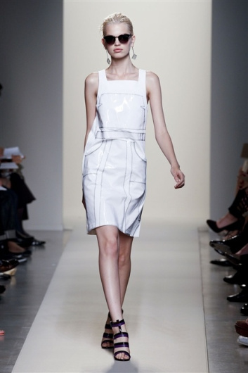 Fotoservizio/SS 2012/WOMEN/BOTTEGA VENETA/7
