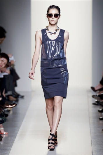 Fotoservizio/SS 2012/WOMEN/BOTTEGA VENETA/8