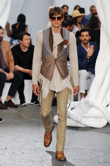 Fotoservizio/SS 2015/MEN/JOHN VARVATOS/DP1/15