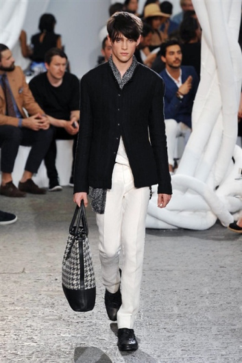 Fotoservizio/SS 2015/MEN/JOHN VARVATOS/DP1/17