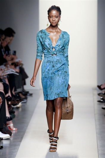 Fotoservizio/SS 2012/WOMEN/BOTTEGA VENETA/3