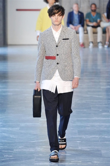 Fotoservizio/SS 2015/MEN/ANDREA POMPILIO/DP1/6