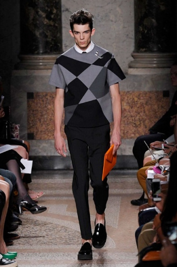 Fotoservizio/SS 2015/MEN/LES HOMMES/DP1/23