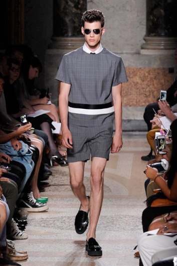 Fotoservizio/SS 2015/MEN/LES HOMMES/DP1/24