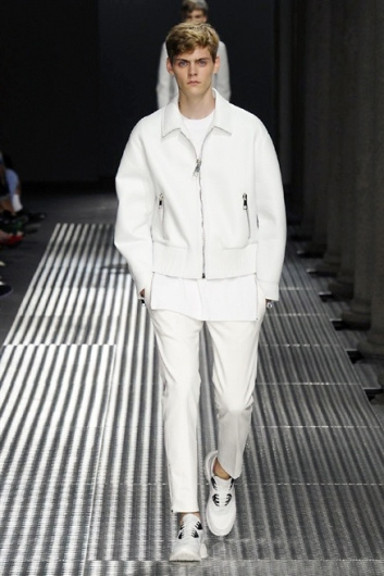 Fotoservizio/SS 2015/MEN/NEIL BARRETT/DP1/1