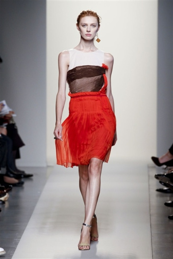 Fotoservizio/SS 2012/WOMEN/BOTTEGA VENETA/28