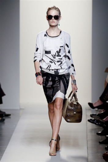 Fotoservizio/SS 2012/WOMEN/BOTTEGA VENETA/29