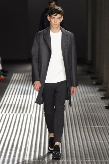Fotoservizio/SS 2015/MEN/NEIL BARRETT/DP1/15