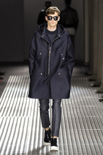Fotoservizio/SS 2015/MEN/NEIL BARRETT/DP1/16