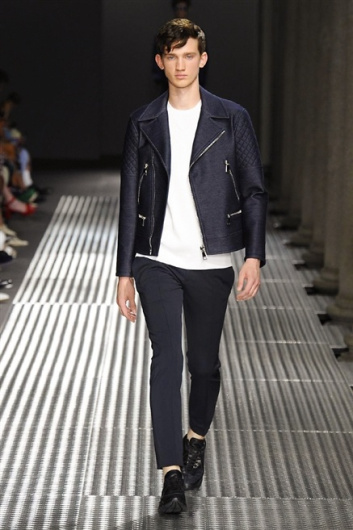 Fotoservizio/SS 2015/MEN/NEIL BARRETT/DP1/19