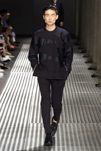 Fotoservizio/SS 2015/MEN/NEIL BARRETT/DP1/21