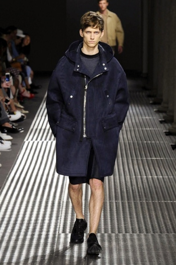 Fotoservizio/SS 2015/MEN/NEIL BARRETT/DP1/24