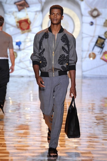 Fotoservizio/SS 2015/MEN/VERSACE/DP1/31