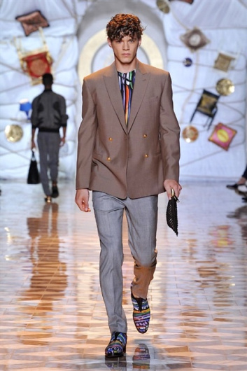 Fotoservizio/SS 2015/MEN/VERSACE/DP1/33