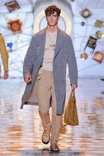 Fotoservizio/SS 2015/MEN/VERSACE/DP1/36