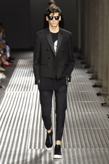 Fotoservizio/SS 2015/MEN/NEIL BARRETT/DP1/38