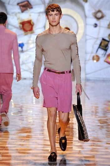 Fotoservizio/SS 2015/MEN/VERSACE/DP1/3