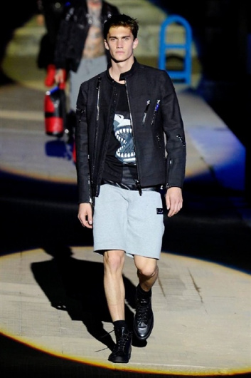 Fotoservizio/SS 2015/MEN/PHILIPP PLEIN/DP1/44