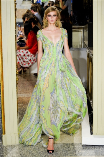 Fotoservizio/SS 2012/WOMEN/EMILIO PUCCI/20