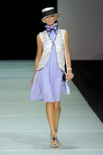 Fotoservizio/SS 2012/WOMEN/EMPORIO ARMANI/42