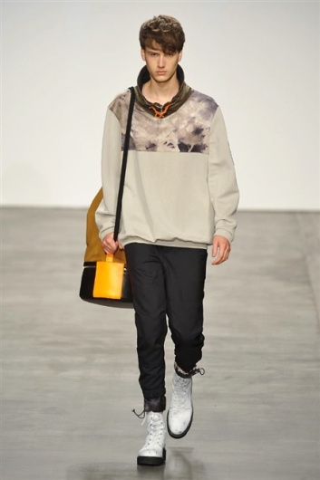 Fotoservizio/SS 2015/MEN/ICEBERG/DP1/1