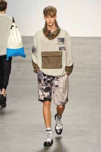 Fotoservizio/SS 2015/MEN/ICEBERG/DP1/5