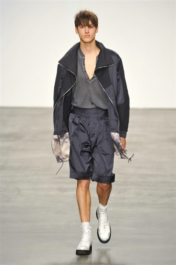 Fotoservizio/SS 2015/MEN/ICEBERG/DP1/29
