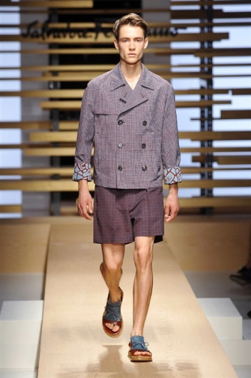 Fotoservizio/SS 2015/MEN/SALVATORE FERRAGAMO/DP1/3