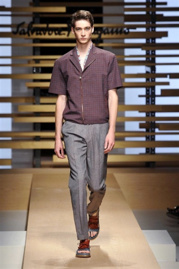 Fotoservizio/SS 2015/MEN/SALVATORE FERRAGAMO/DP1/8