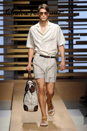Fotoservizio/SS 2015/MEN/SALVATORE FERRAGAMO/DP1/28