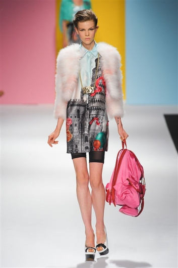 Fotoservizio/SS 2012/WOMEN/FRANKIE MORELLO/4