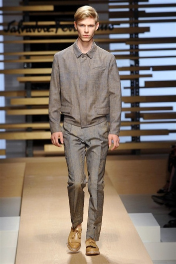 Fotoservizio/SS 2015/MEN/SALVATORE FERRAGAMO/DP1/44