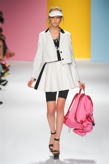 Fotoservizio/SS 2012/WOMEN/FRANKIE MORELLO/23