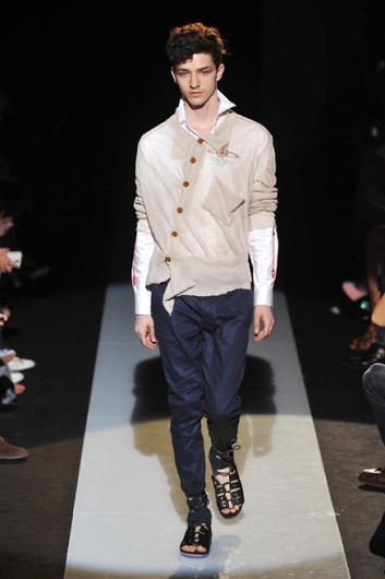 Fotoservizio/SS 2015/MEN/VIVIENNE WESTWOOD/DP1/4