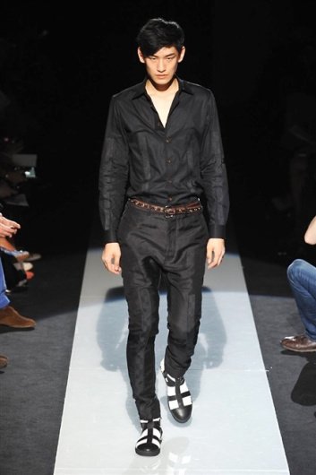 Fotoservizio/SS 2015/MEN/VIVIENNE WESTWOOD/DP1/8
