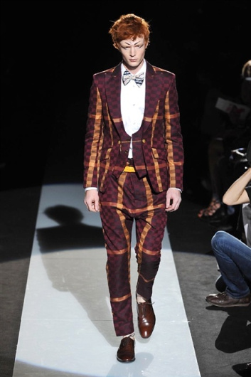 Fotoservizio/SS 2015/MEN/VIVIENNE WESTWOOD/DP1/15