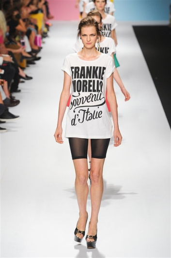 Fotoservizio/SS 2012/WOMEN/FRANKIE MORELLO/47